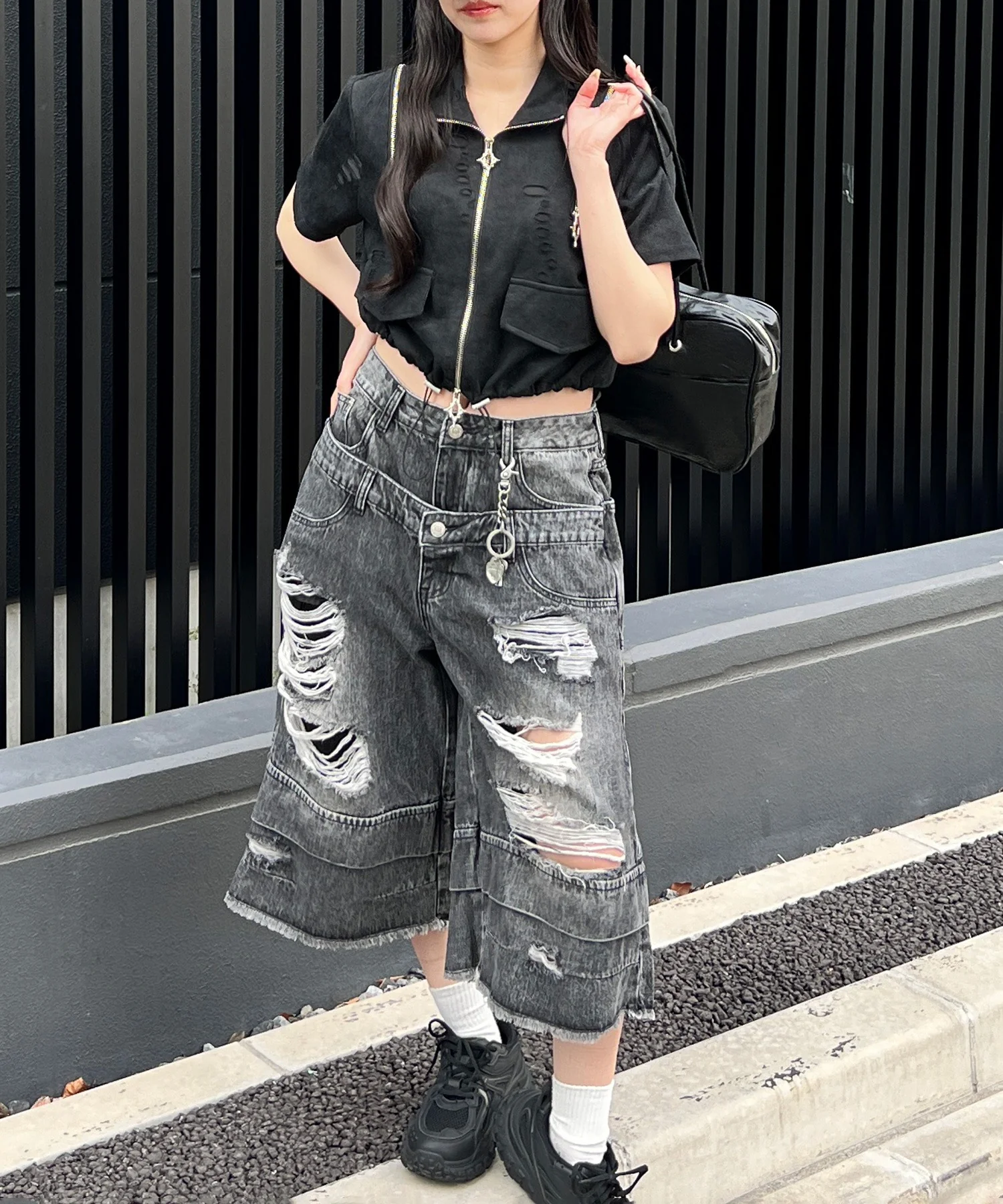 クロップドショルダーZIPトップ - Image 4