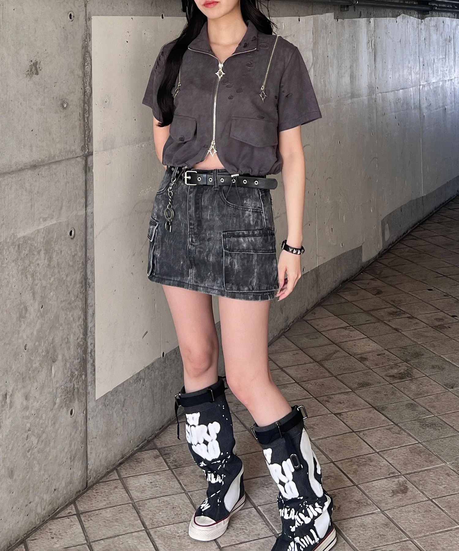 クロップドショルダーZIPトップ - Image 6