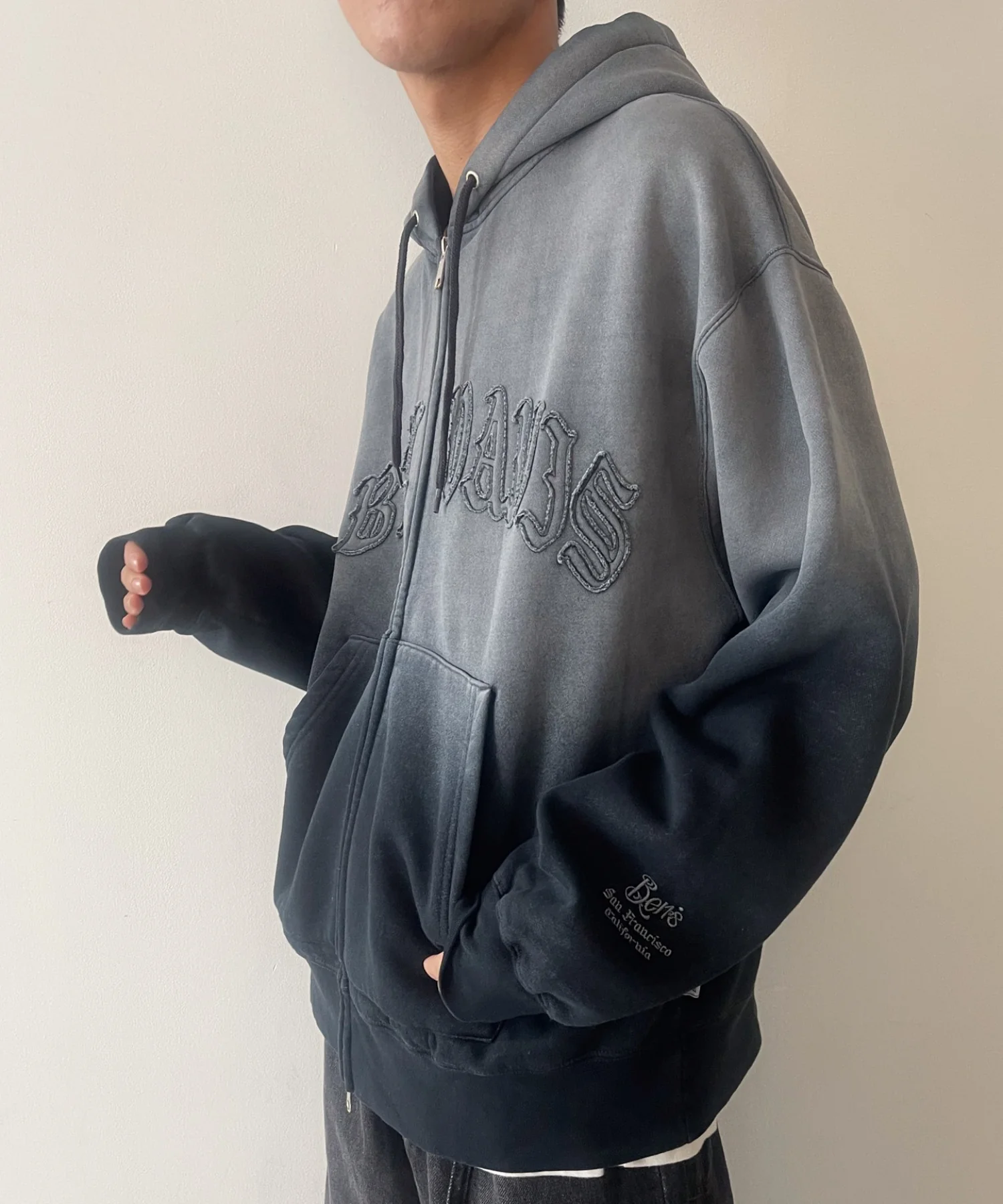 BENDAVISフェードロゴZIPパーカー - Image 4