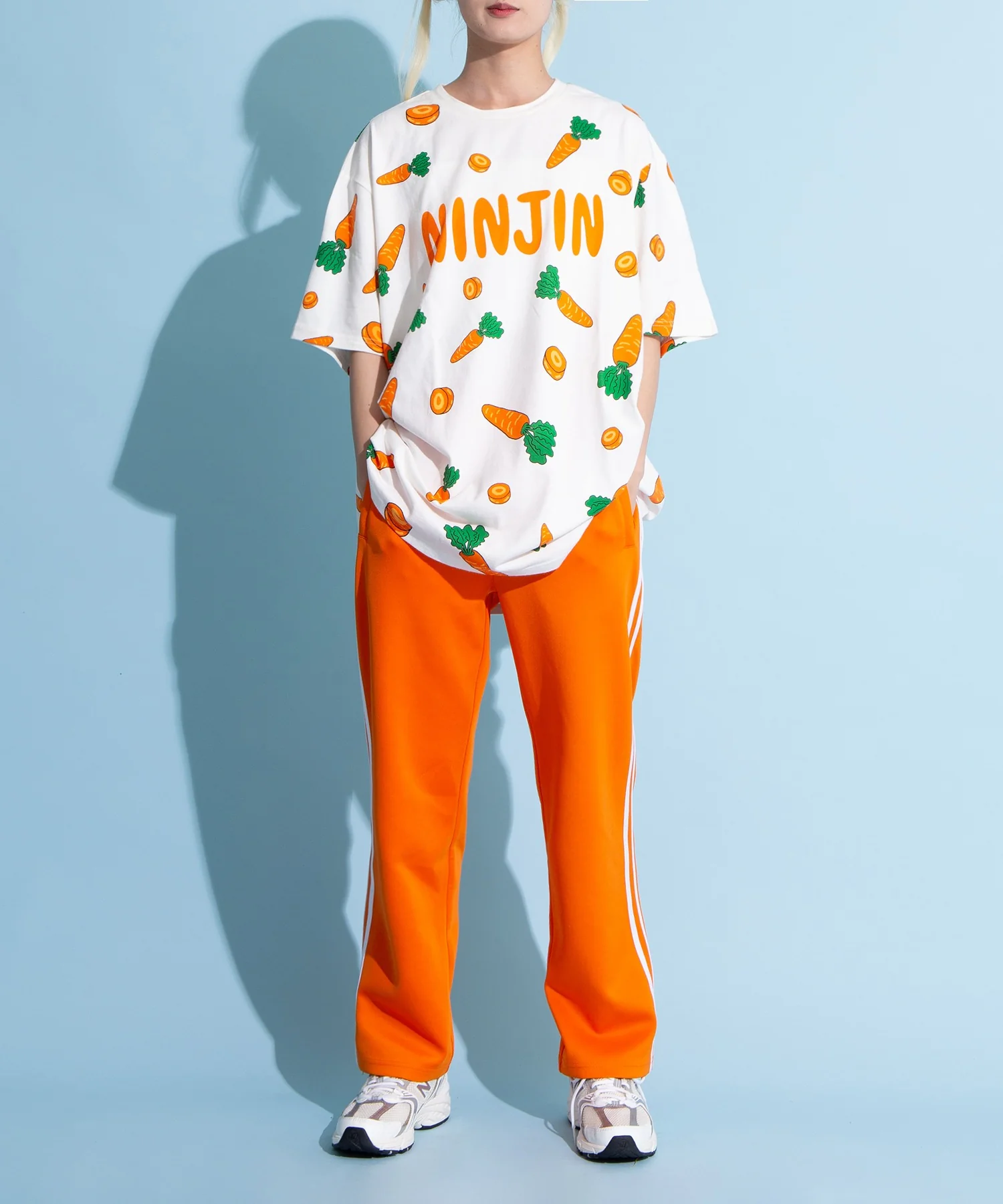 フード総柄Tシャツ - Image 8