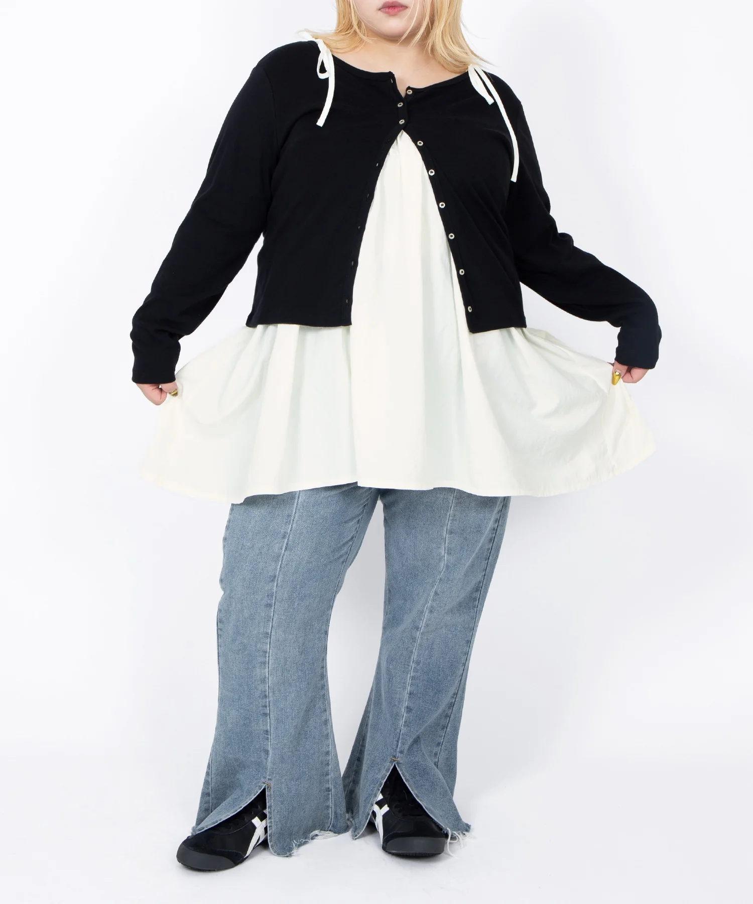フロントスリットデニムフレアパンツ - Image 4