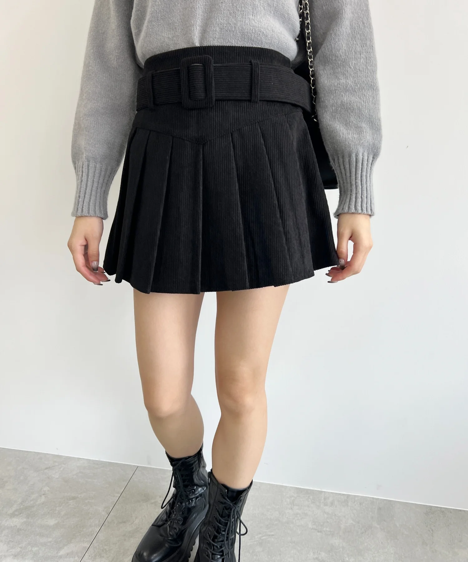 ベルト付きコーデュロイプリーツスカート - Image 26