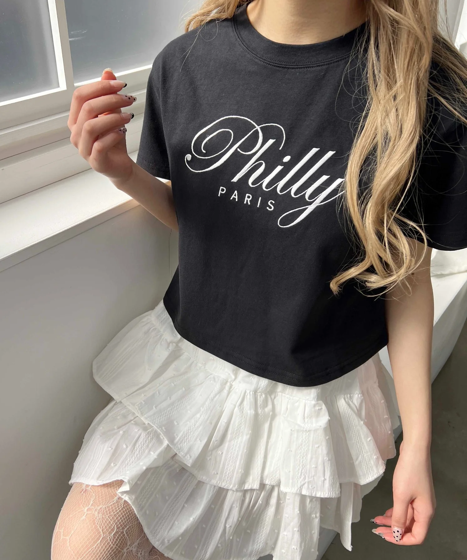 PHILLYロゴ刺繍Tシャツ - Image 12