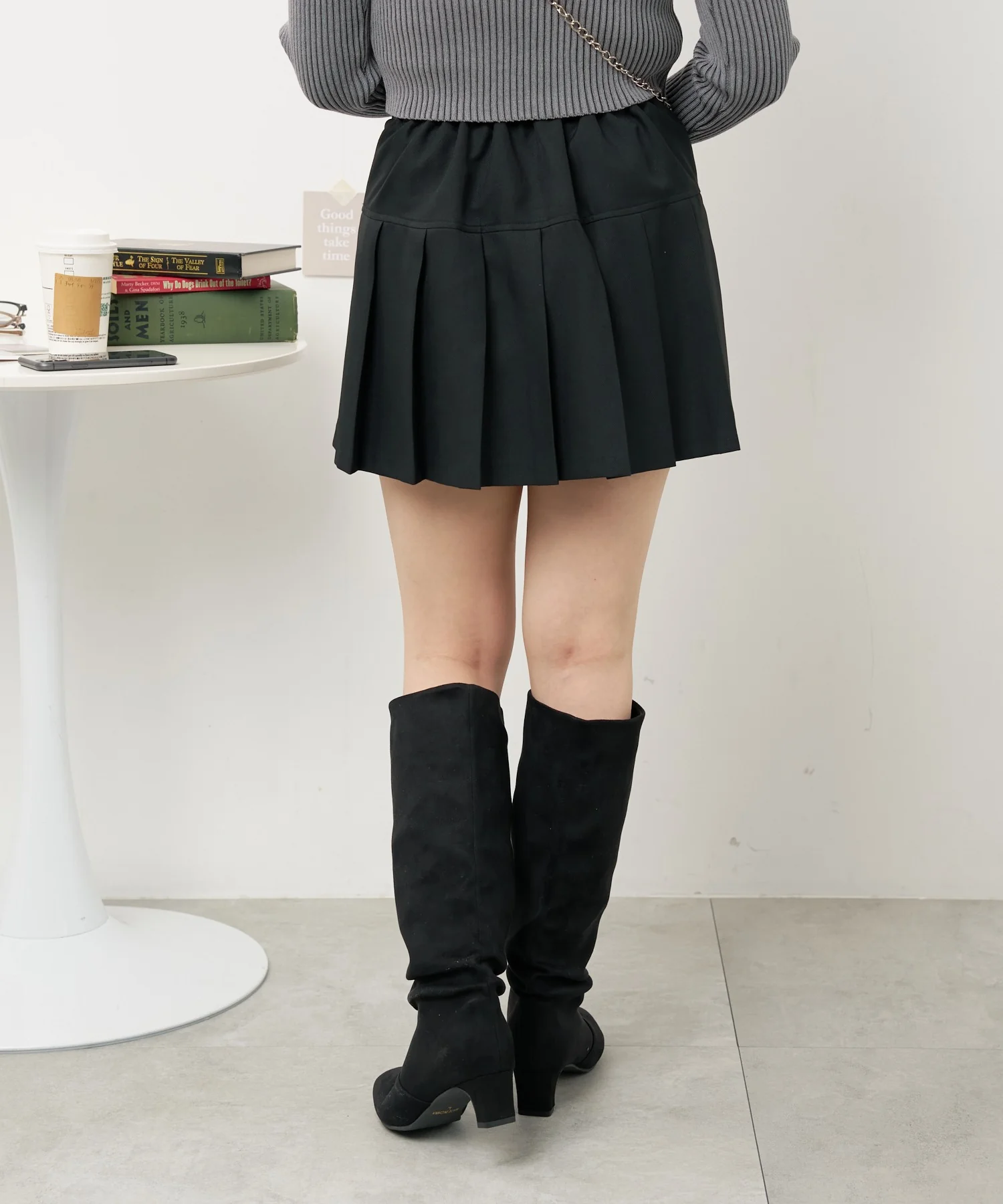 シャーリングポインテッドロングブーツ - Image 5