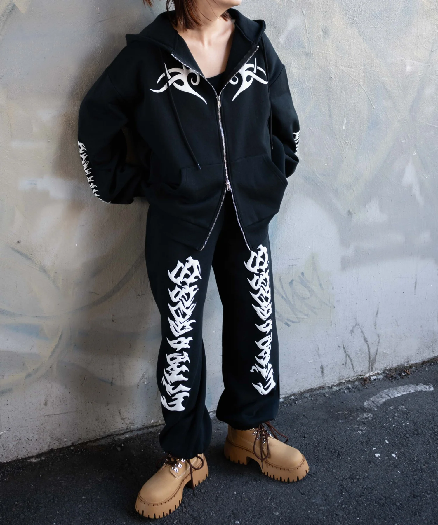 グラフィック裏起毛ZIPビッグパーカー - Image 17