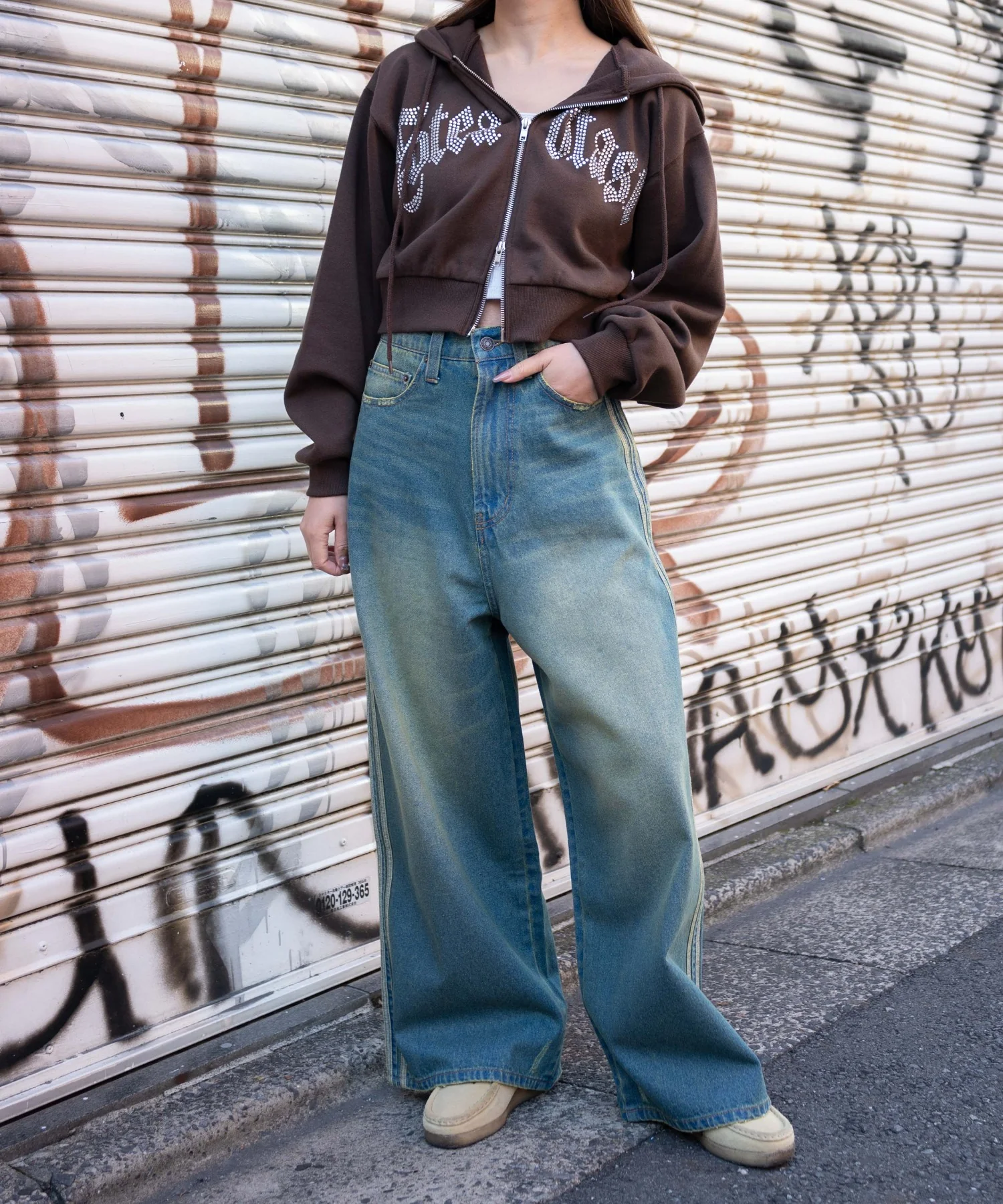 サイドラインワイドデニムパンツ - Image 29