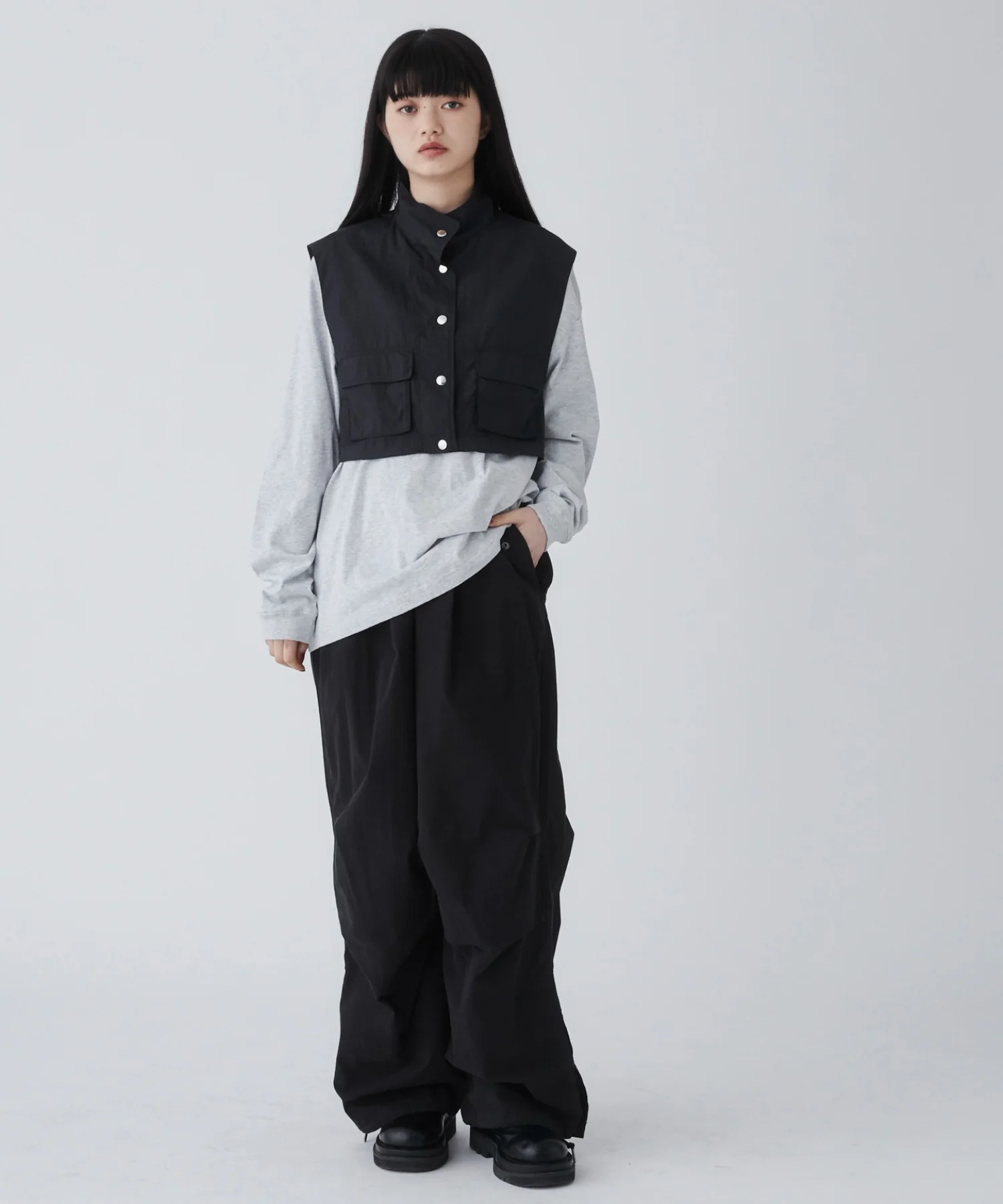 サイドスリットパラシュートパンツ - Image 11